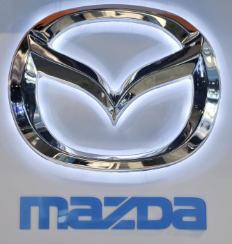Mazda считает нерентабельным свое участие в Парижском автосалоне